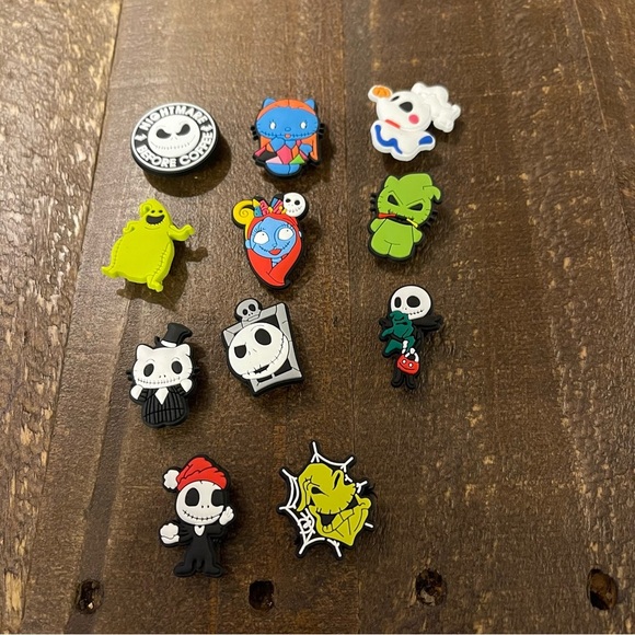 11‎ Piece Nightmare Before Christmas Crocs Charms Set - Picture 2 of 4